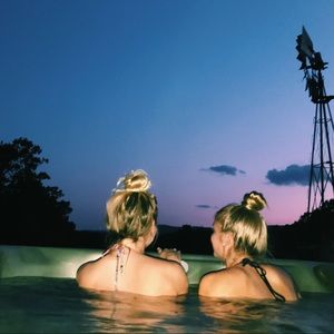 Meet your Posher, Kyra